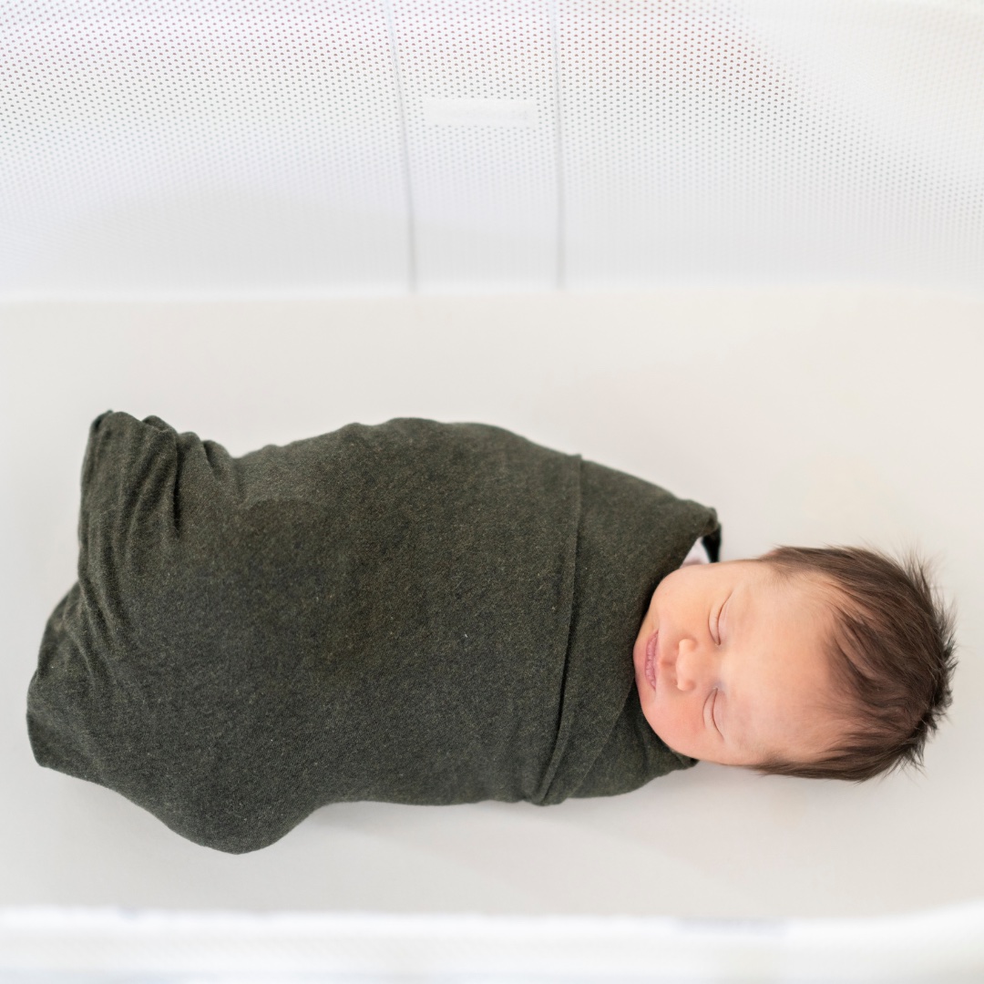 Swaddling and Breastfeeding: What the Evidence Really Says