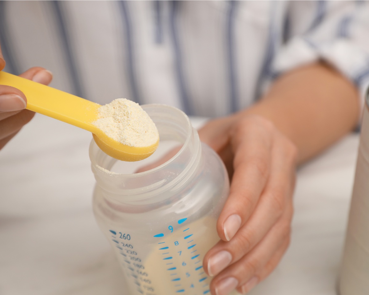 The Risks of Formula Feeding: What You Need to Know