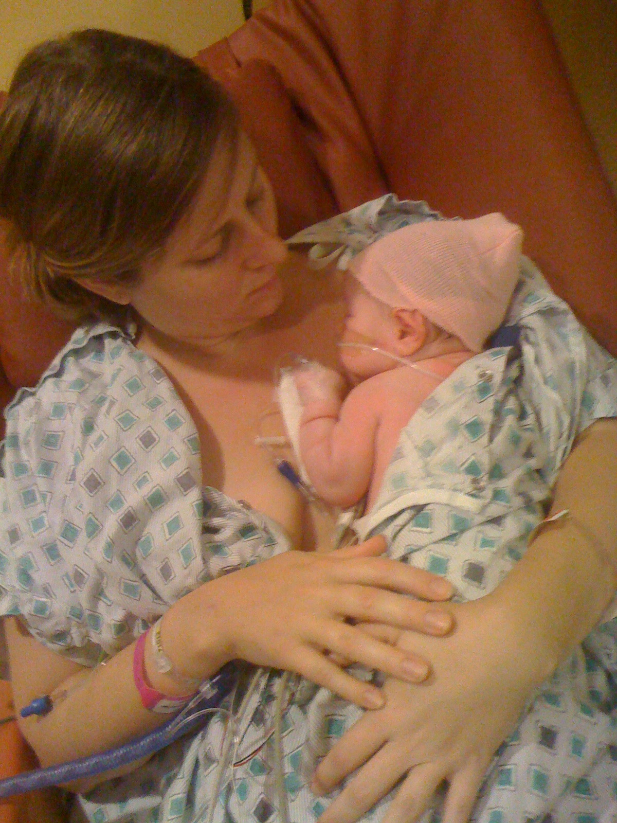 Margaret with her baby in the NICU